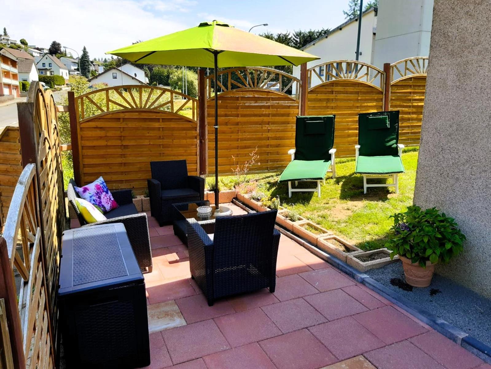 Ferienwohnung Airone Nero Gerolstein Esterno foto