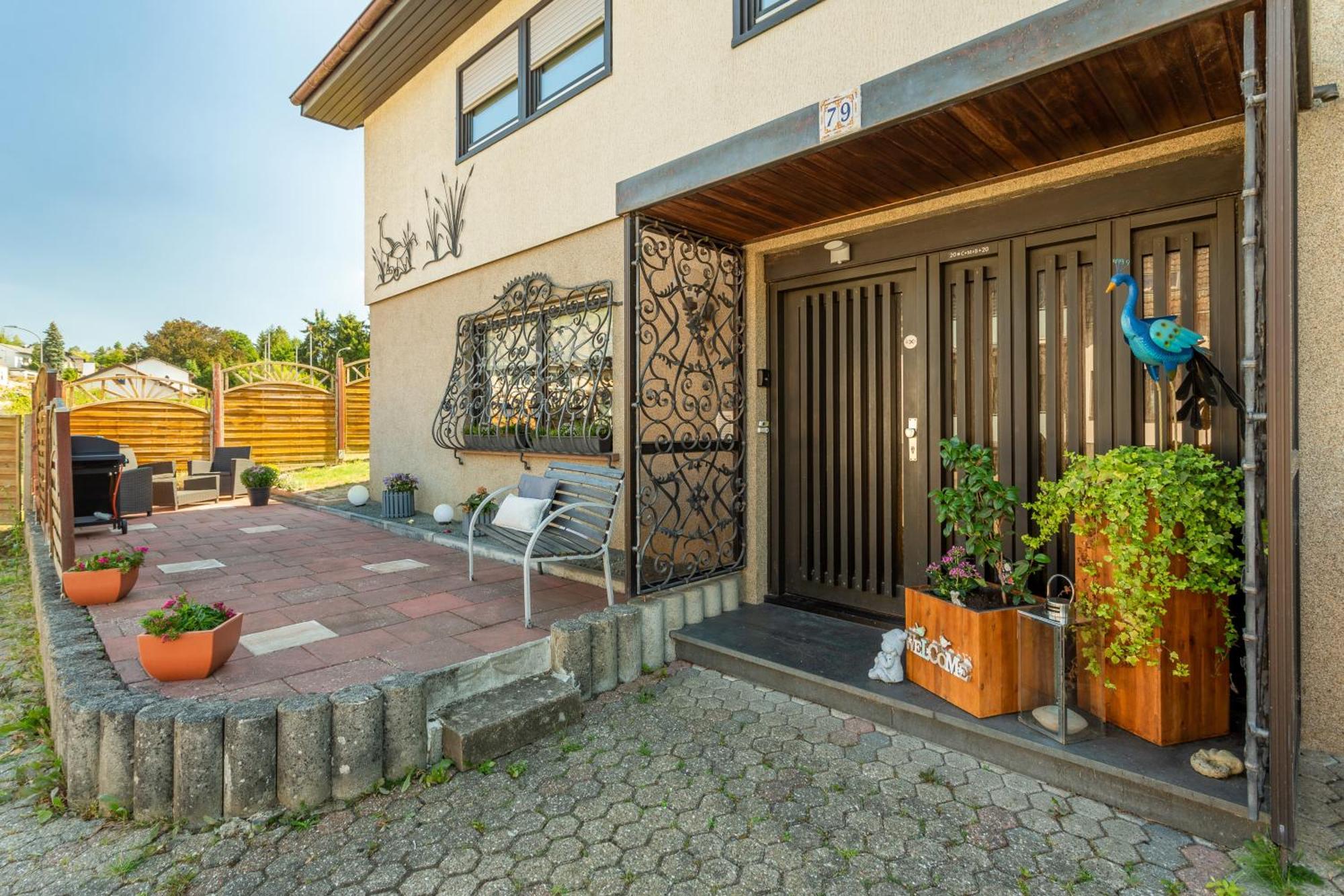 Ferienwohnung Airone Nero Gerolstein Esterno foto